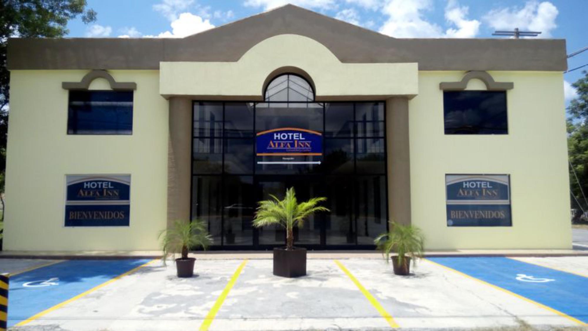 Hotel Alfa Inn Montemorelos Exteriör bild